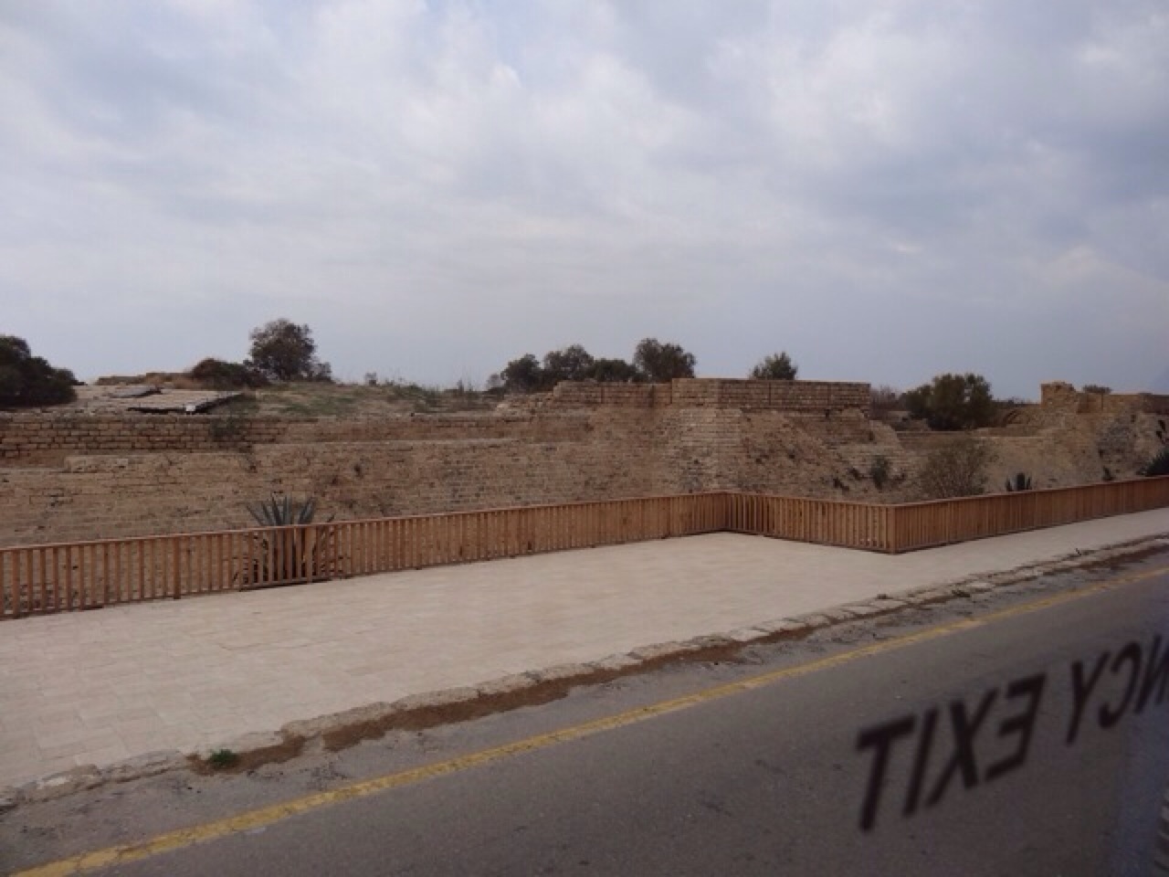 Crusader Walls