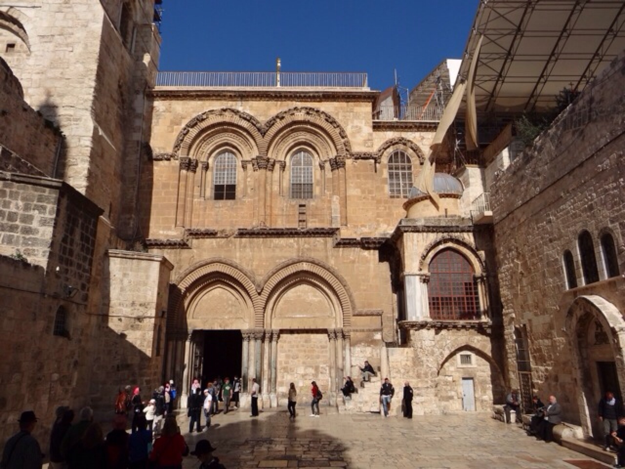 Church Of The Holy Sepulchre