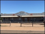 Walkabout Creek Hotel