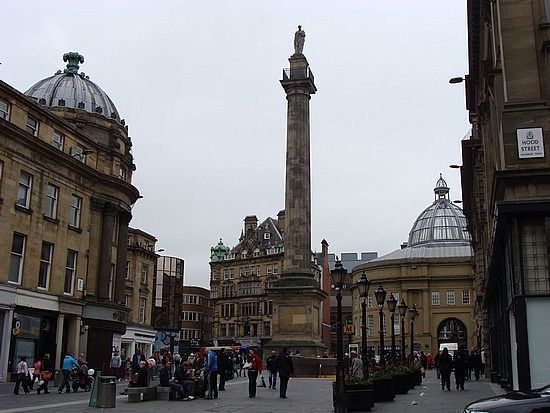 Charles Earl Grey Statue